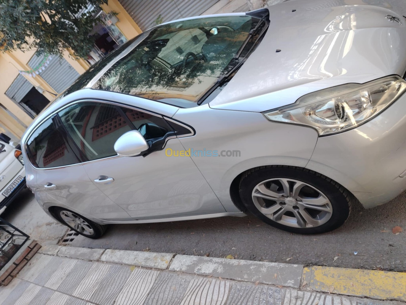 Peugeot 208 2013 Allure