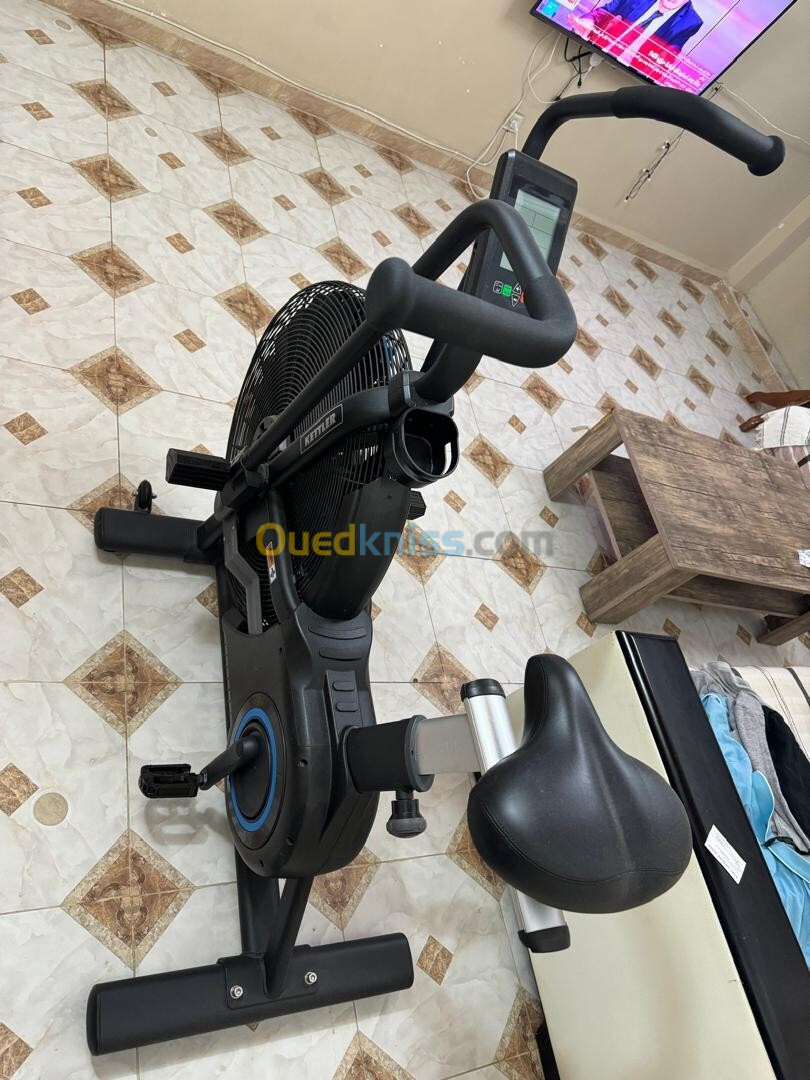 Vélo pour maison ou salle de sport 