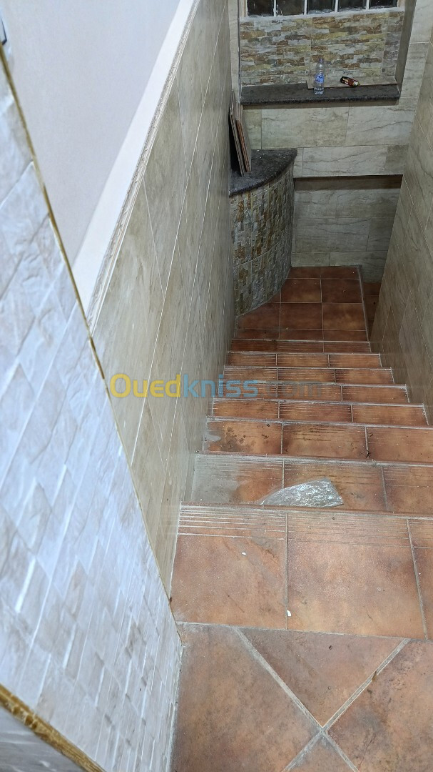 Location Appartement F5 Alger Bir mourad rais