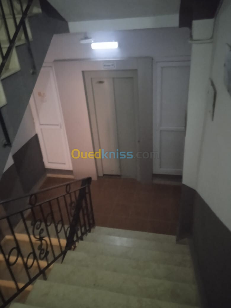 Vente Appartement F3 Alger Souidania