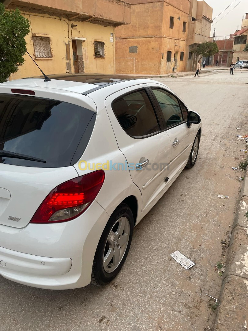 Peugeot 207 2012 Allure