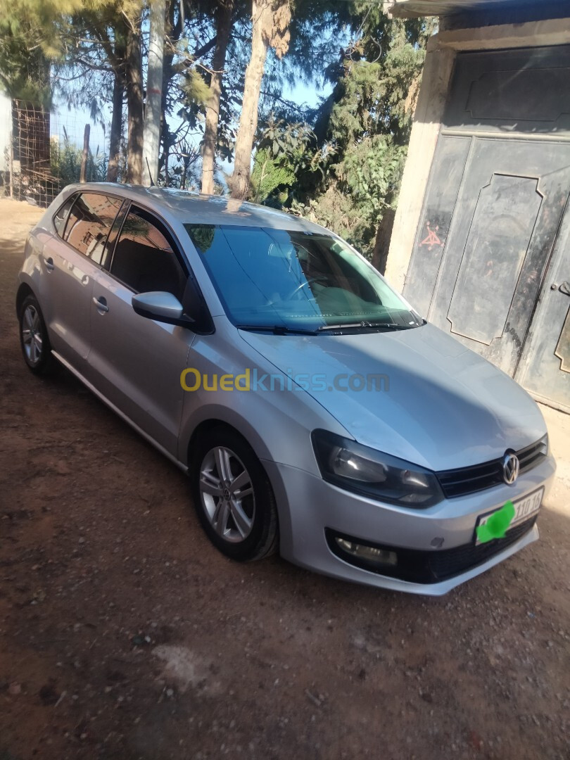 Volkswagen Polo 2010 .