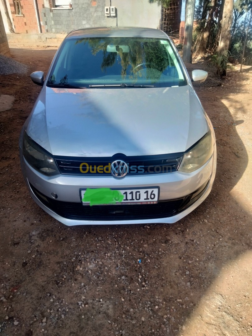 Volkswagen Polo 2010 .