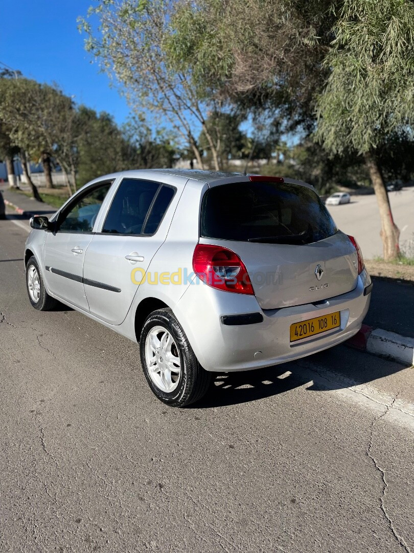 Renault Clio 3 2009 Exception