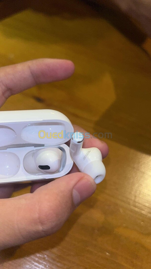 AIRPODS PRO GEN 2