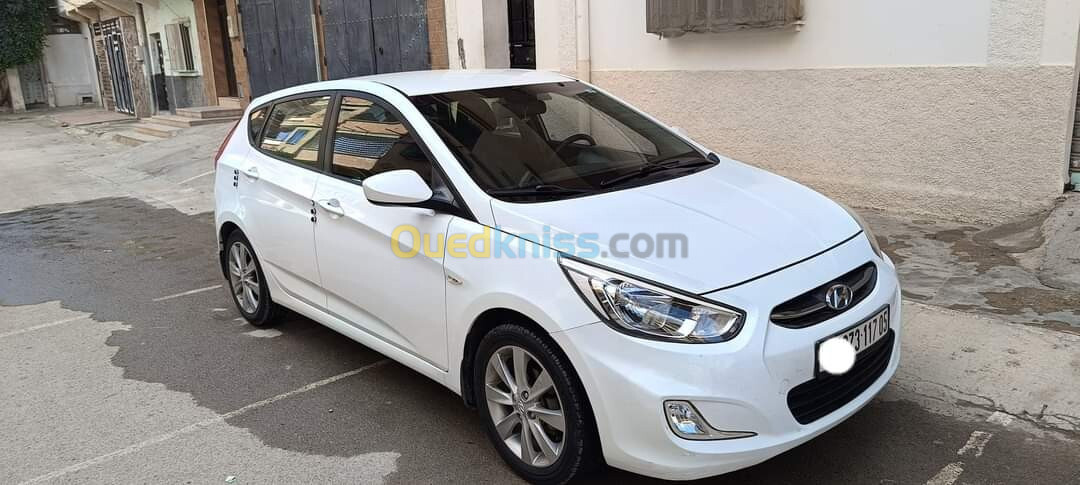 Hyundai Accent RB  5 portes 2017 