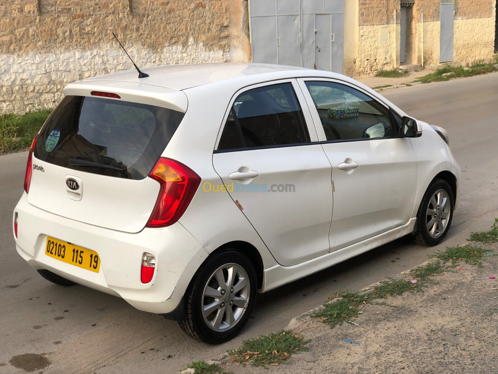 Kia Picanto 2015 Pop +