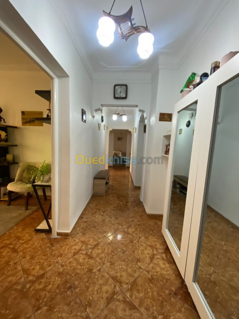 Vente Appartement Alger Bouzareah