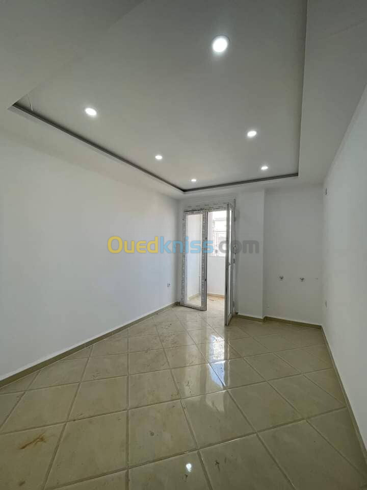 Vente Appartement F2 Alger Bordj el kiffan