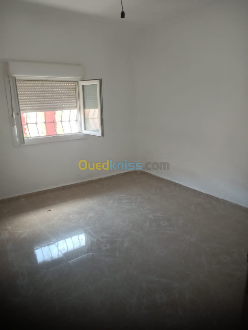 Vente Appartement F4 Mila Chelghoum laid