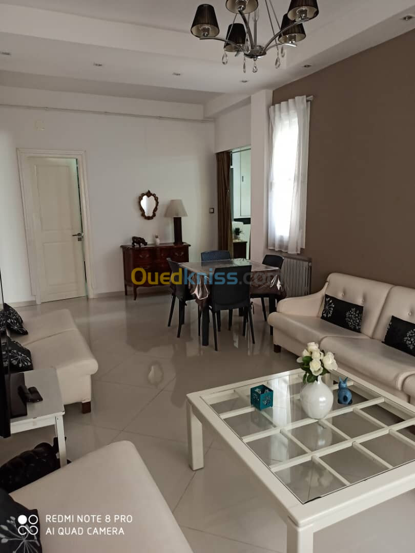 Location Appartement F4 Alger Hydra