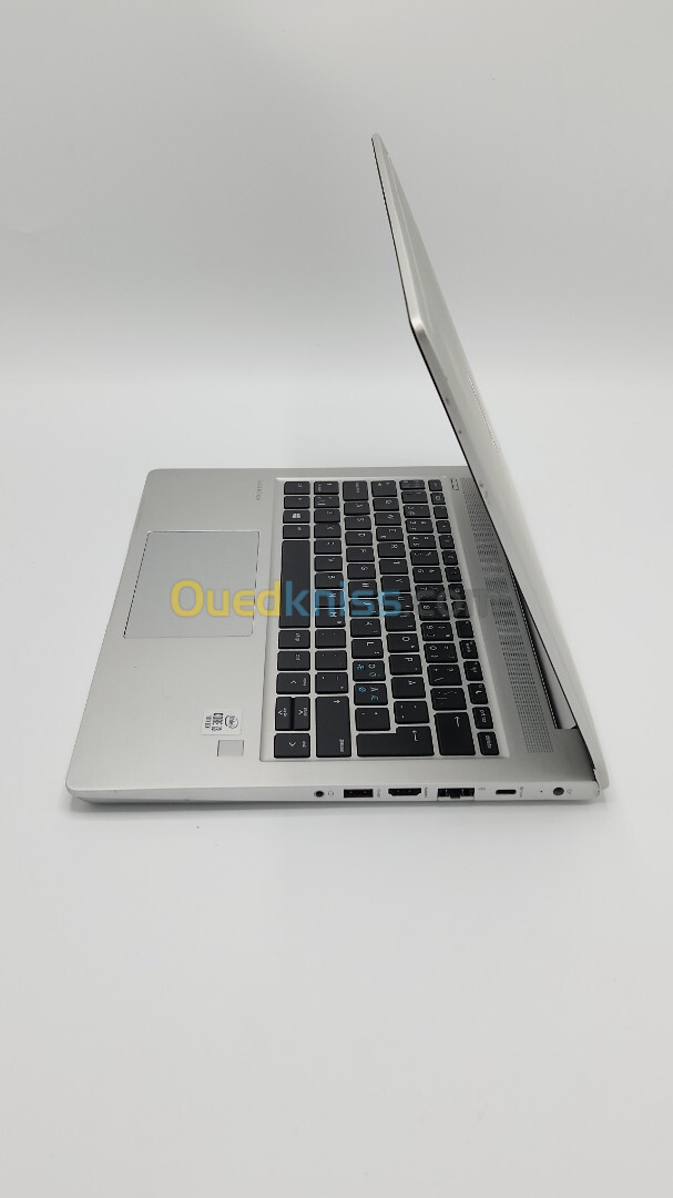 LAPTA Hp probook 430 G7 I3 10EME 8GB RAM 256 SSD