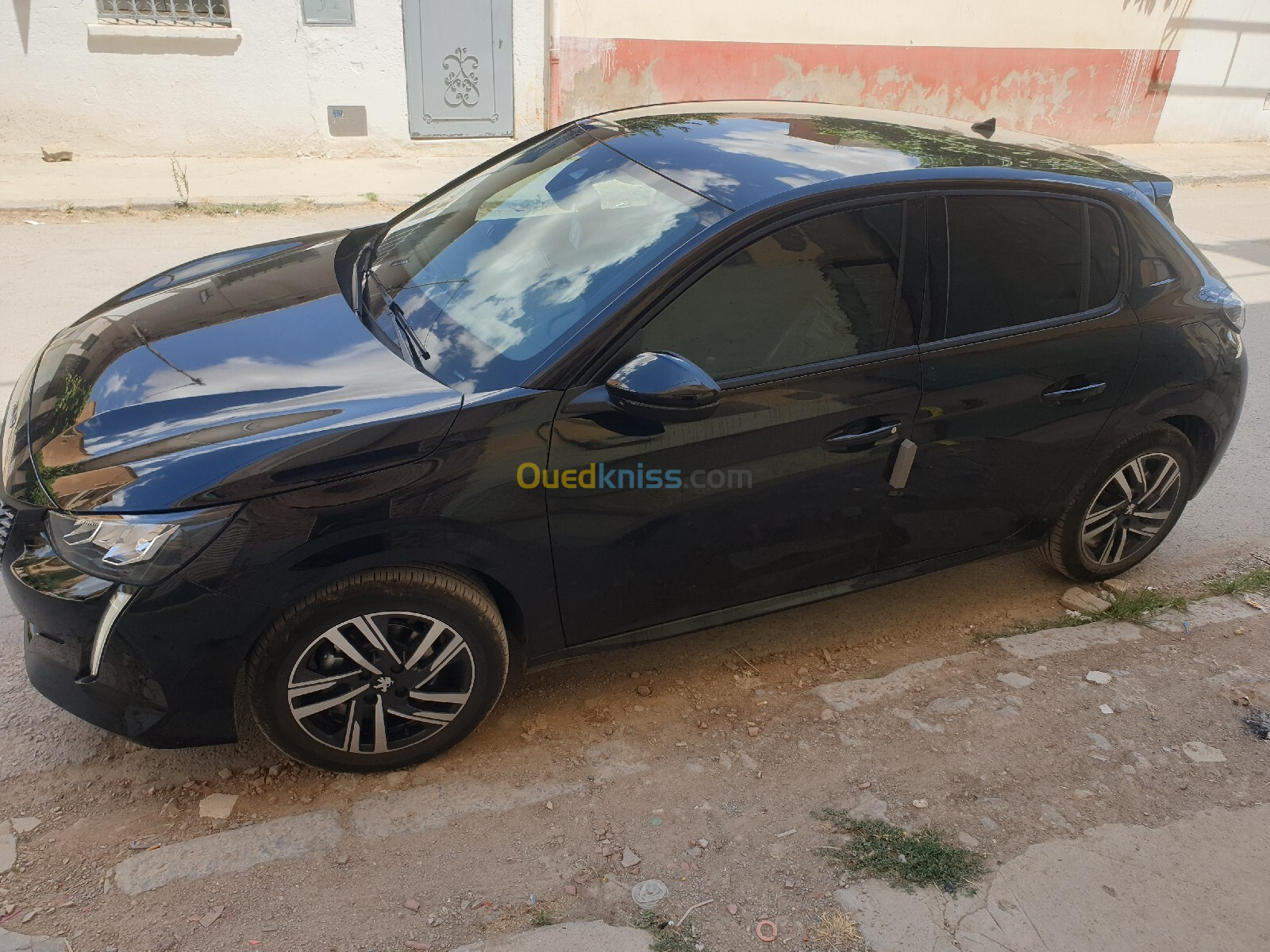 Peugeot 208 2022 Allure Facelift