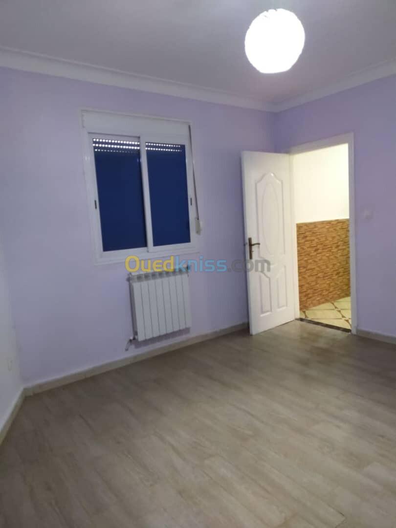 Location Appartement F4 Boumerdès Corso