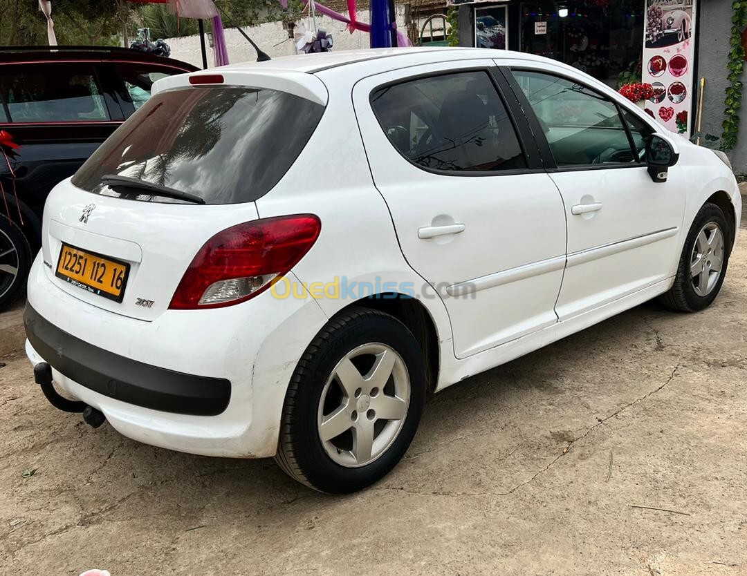 Peugeot 207 2012 1.6