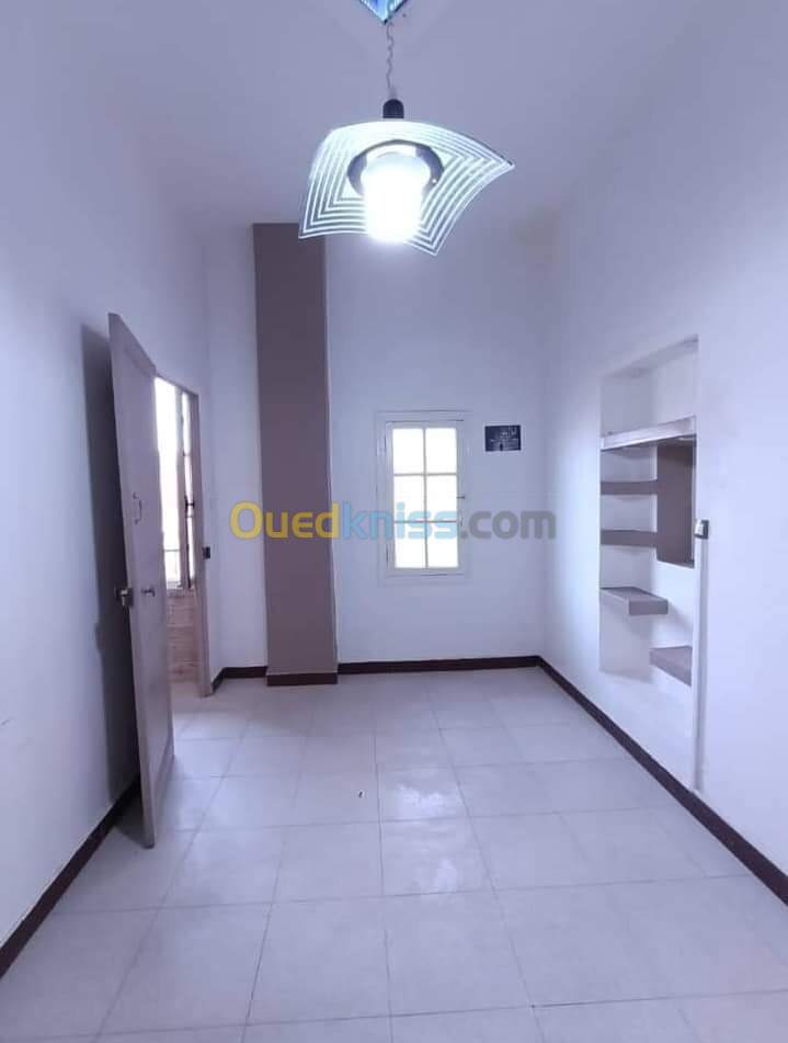 Location Appartement F3 Annaba Annaba