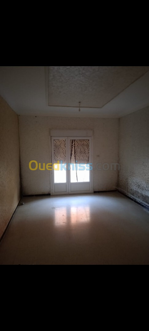 Location Appartement F4 Alger Zeralda