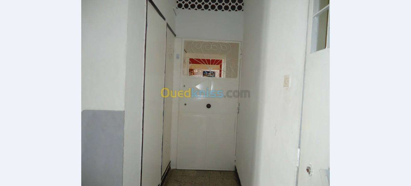 Vente Appartement F4 Jijel Jijel