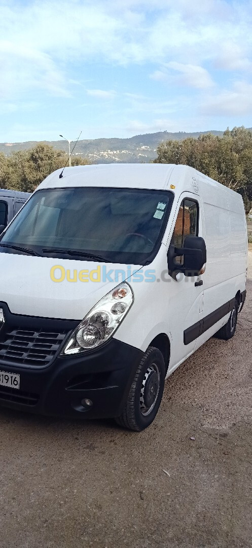 Renault Master 2019 Châssis Moyen