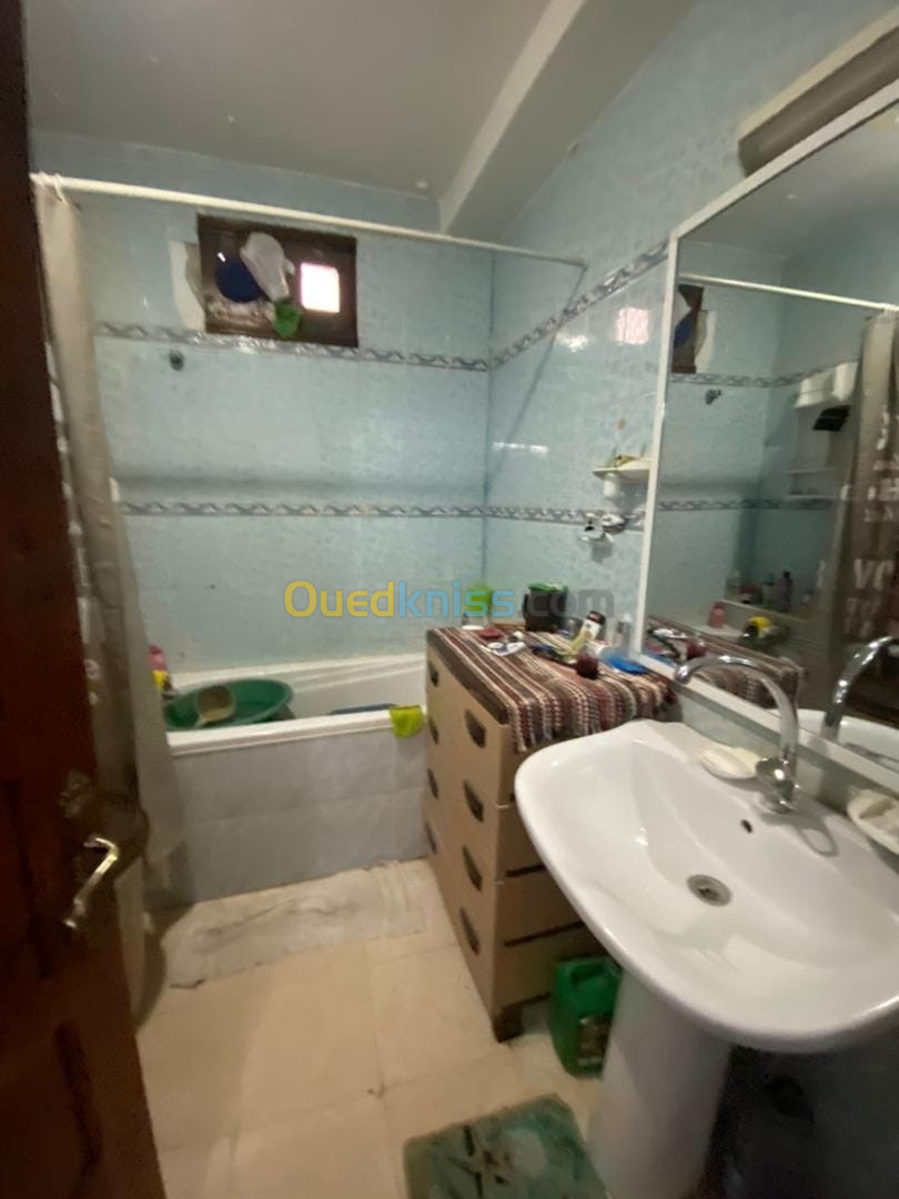 Vente Appartement F03 Annaba Annaba