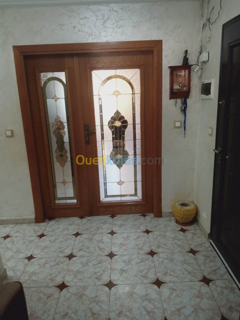 Vente Appartement F04 Annaba Annaba