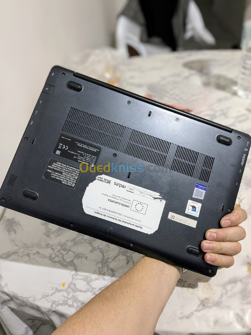 Toshiba Satellite i3 10eme 8gb 128 ssd 