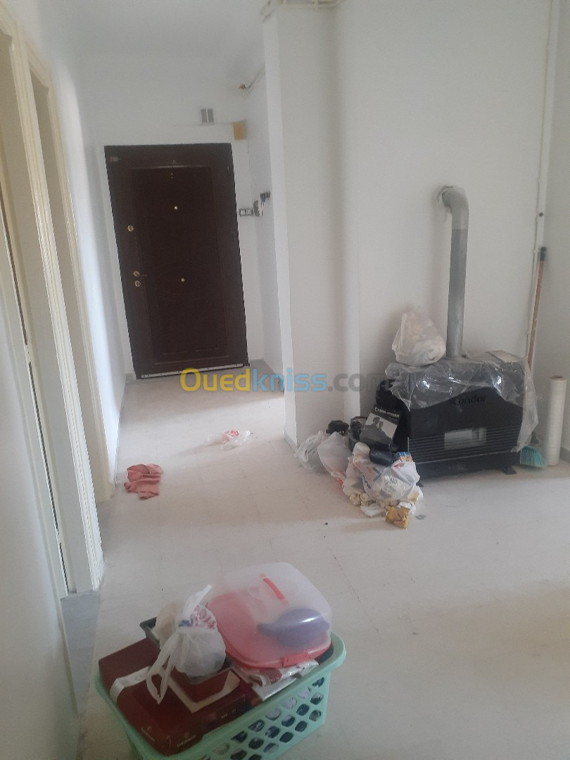 Location Appartement F3 Alger Souidania