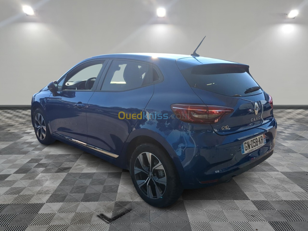 Renault CLIO TCE 90 2023 EVOLUTION