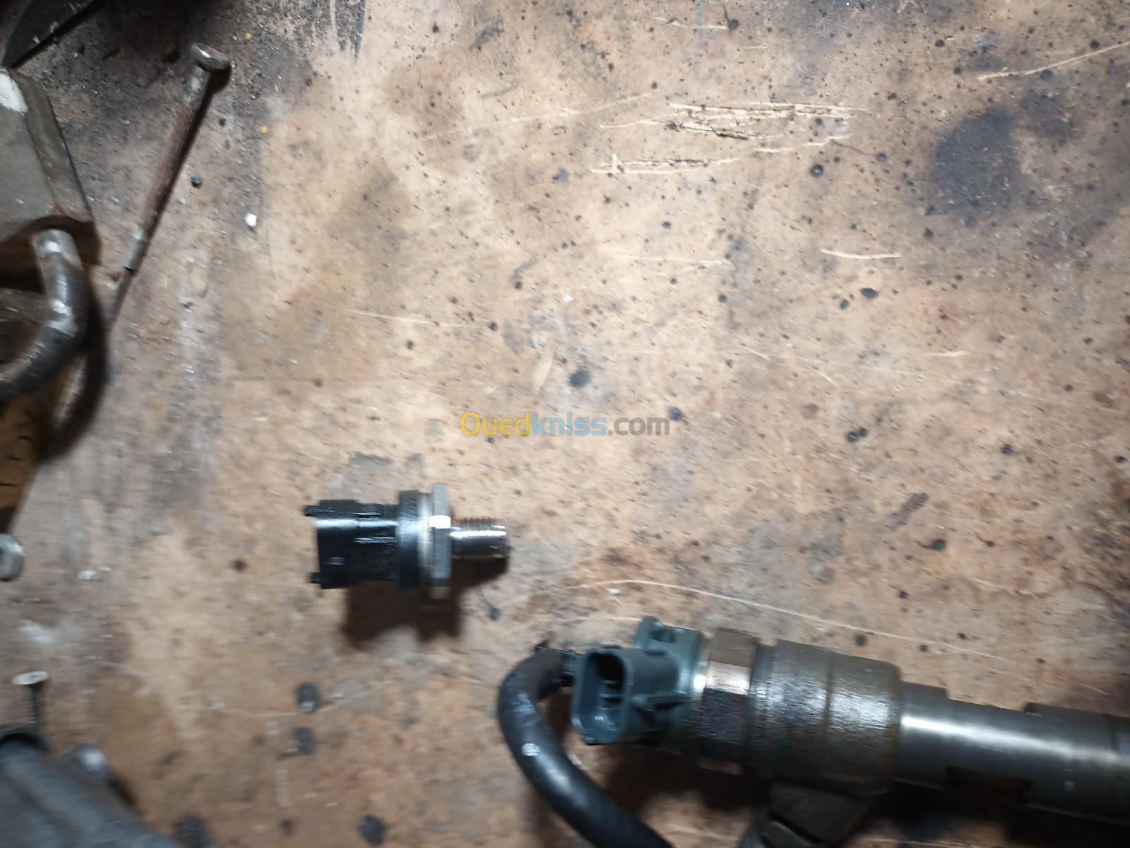 Injecteur clio 4 DCI 90