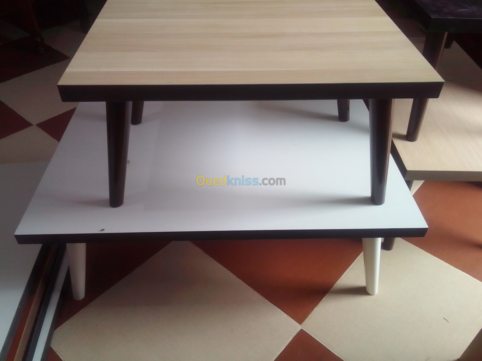 TABLES BASSE EN MDF MODERNE