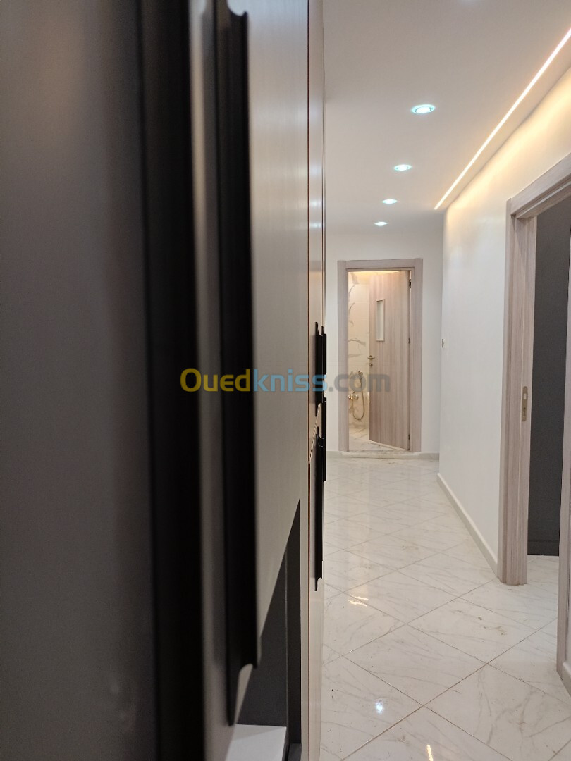 Vente Duplex F5 Alger Bordj el kiffan