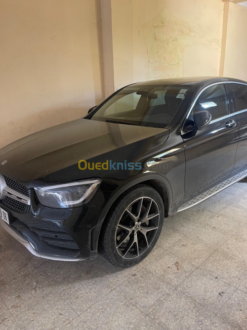 Mercedes CLC 2019 300d 4matic black Edition