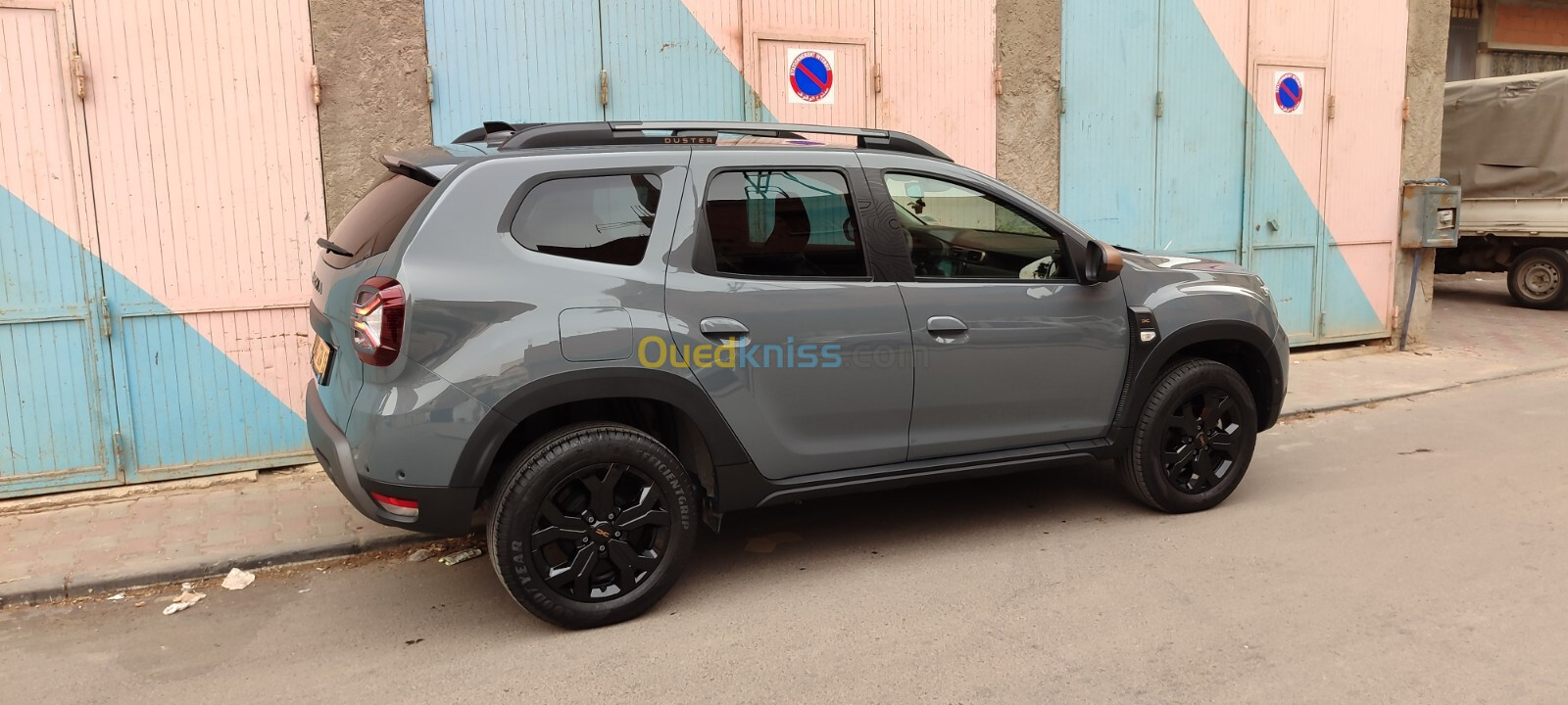 Dacia Duster 2024 Gold