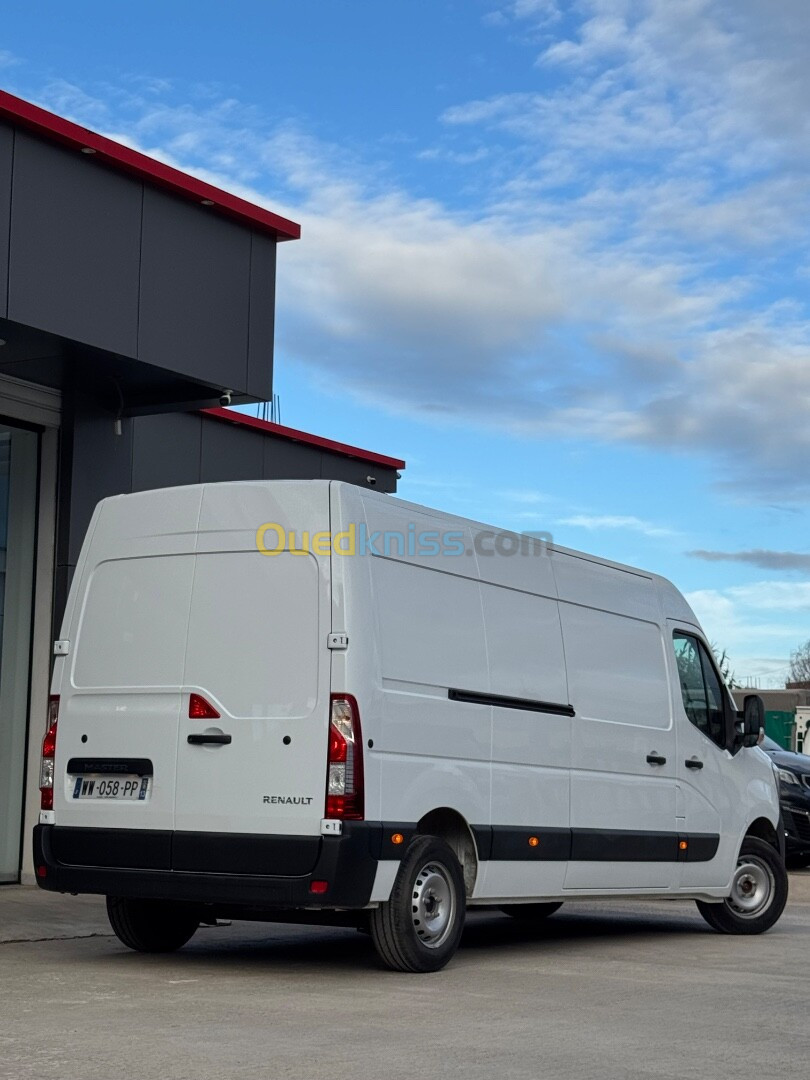 Renault Master 2024 