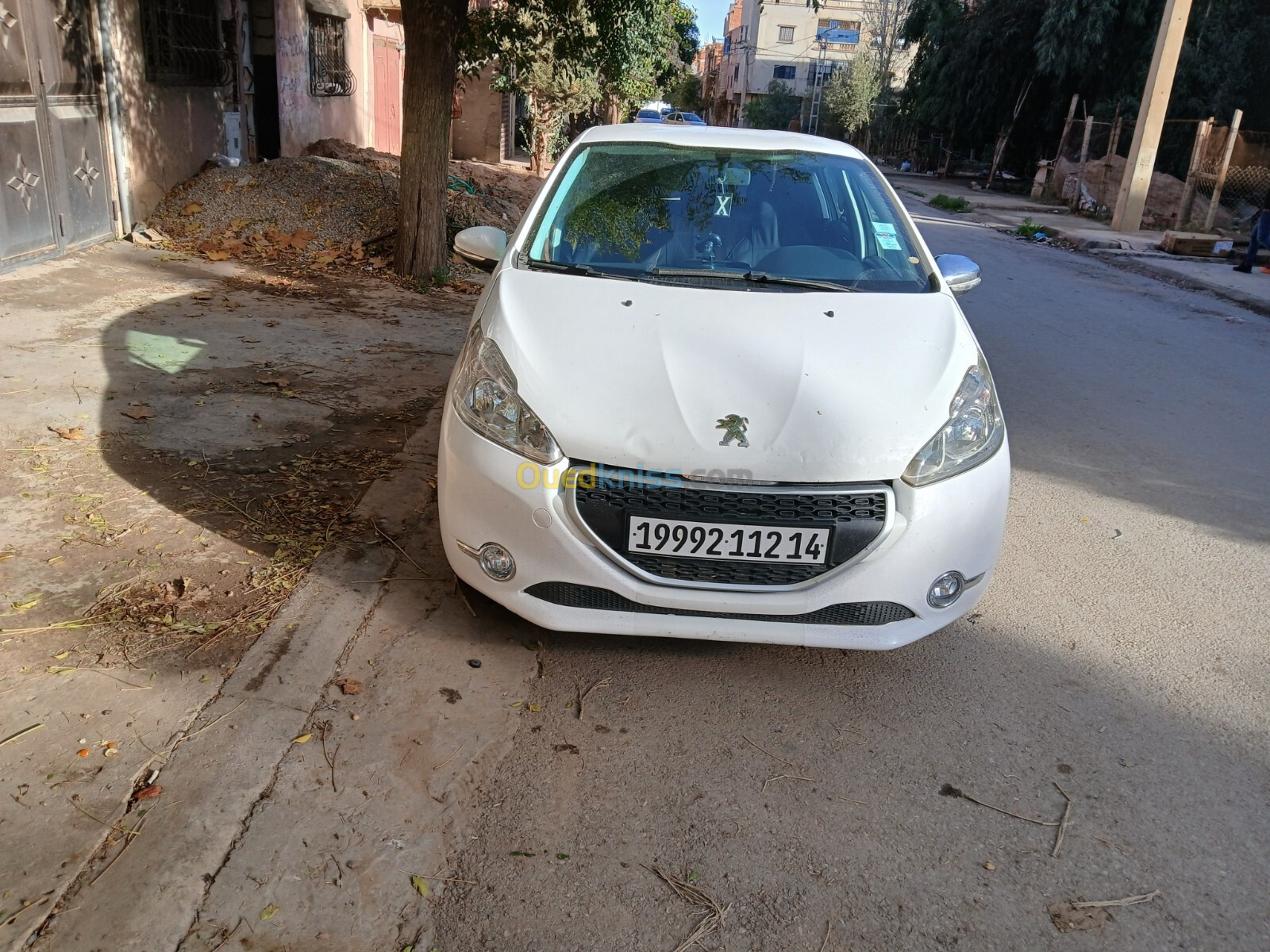 Peugeot 208 2012 