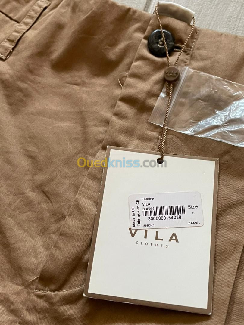 Short marque (La Vila) taille S