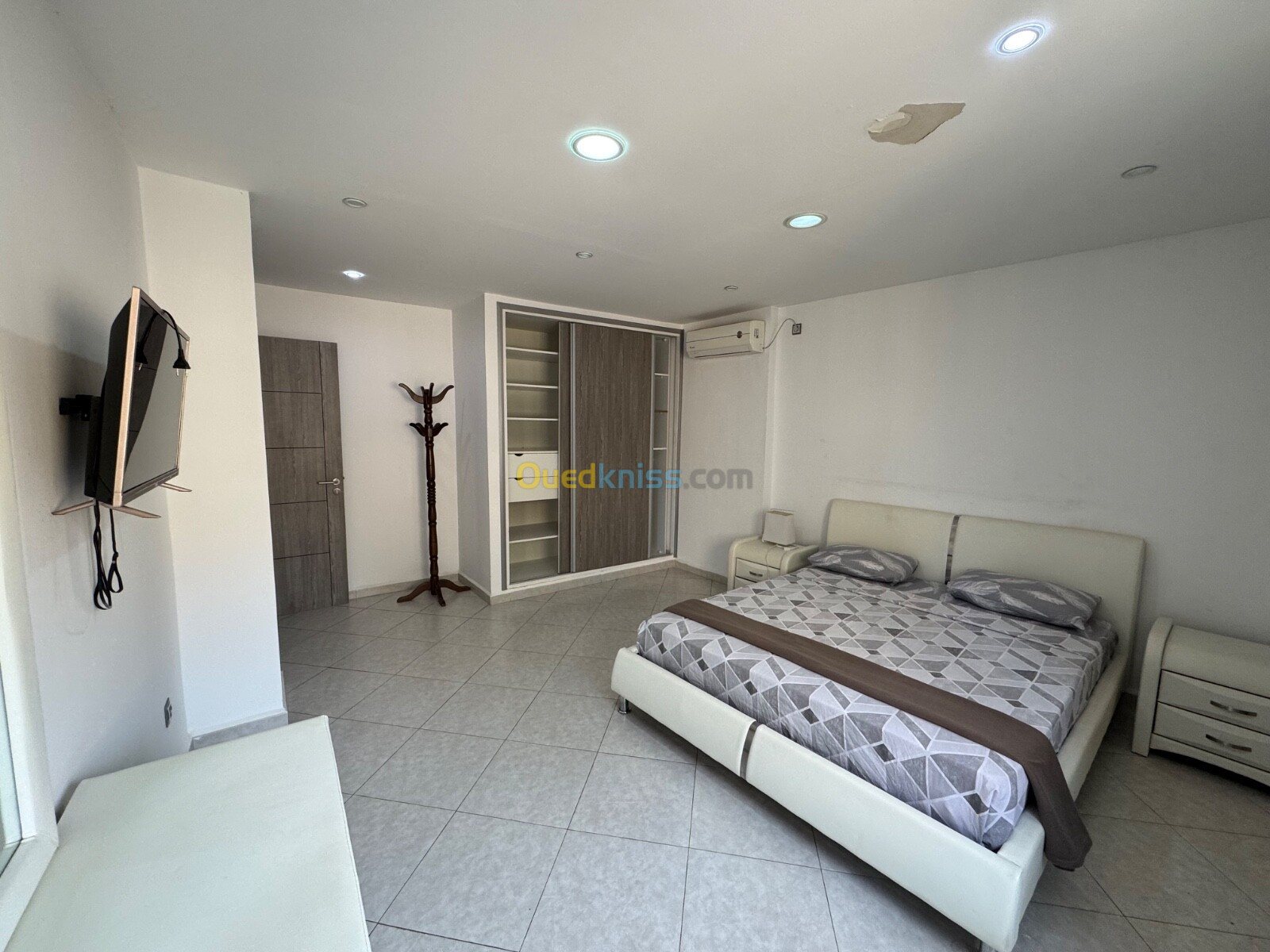 Location Appartement F3 Alger Hydra