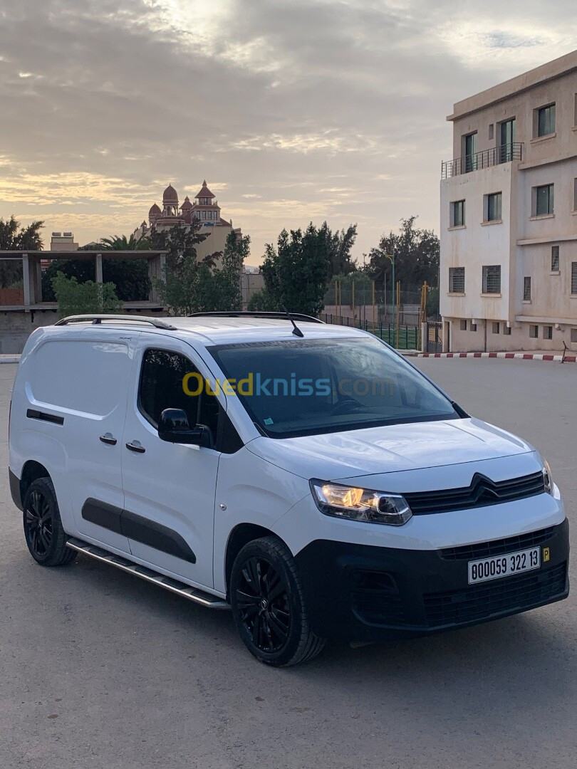 Citroen Berlingo 2022 Tolé niveau 1 châssis long