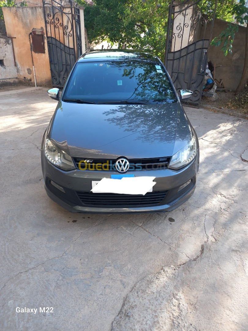 Volkswagen Polo 2014 R-line