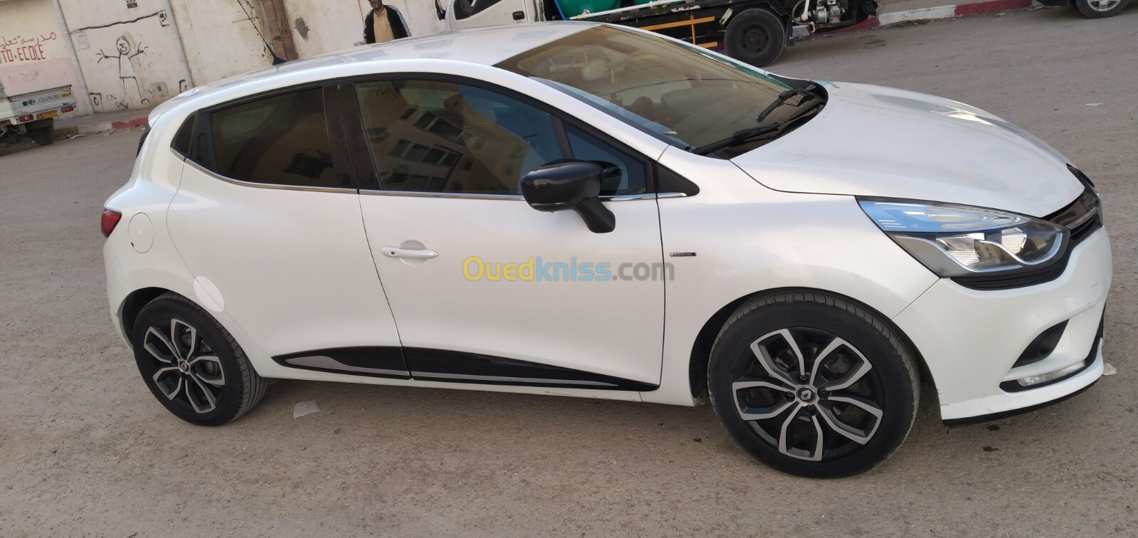 Renault Clio 4 2019 Limited 2