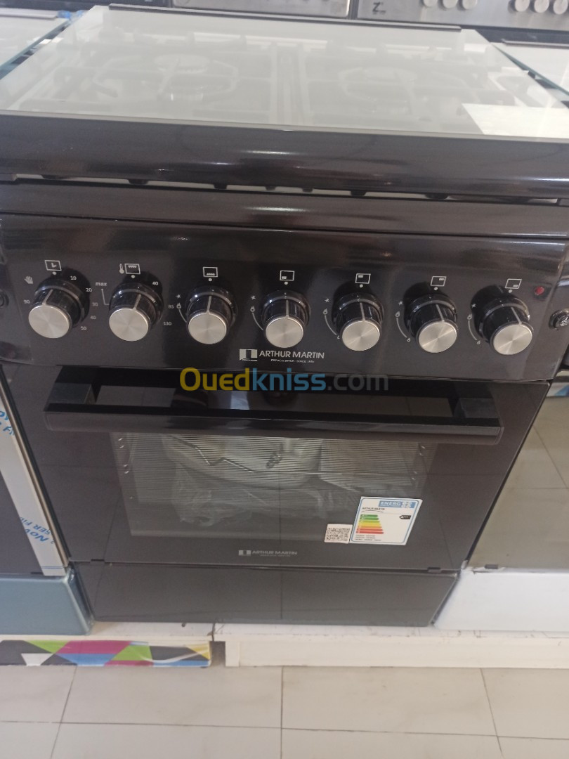 CUISINIERE ARTHUR MARTIN 4F NOIRE GAZ ELECTRIQUE WORK