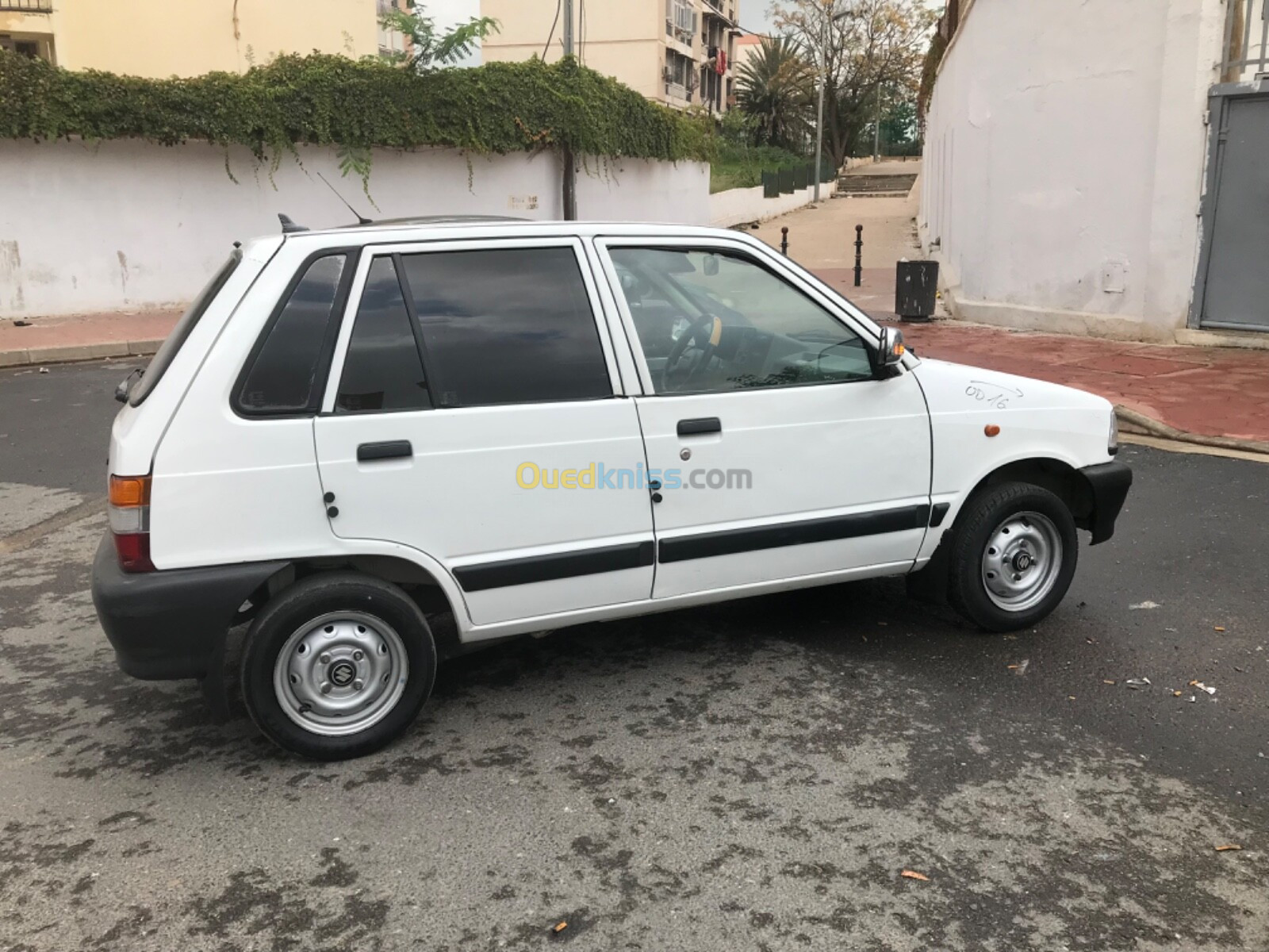 Suzuki Maruti 800 2013 Maruti 800