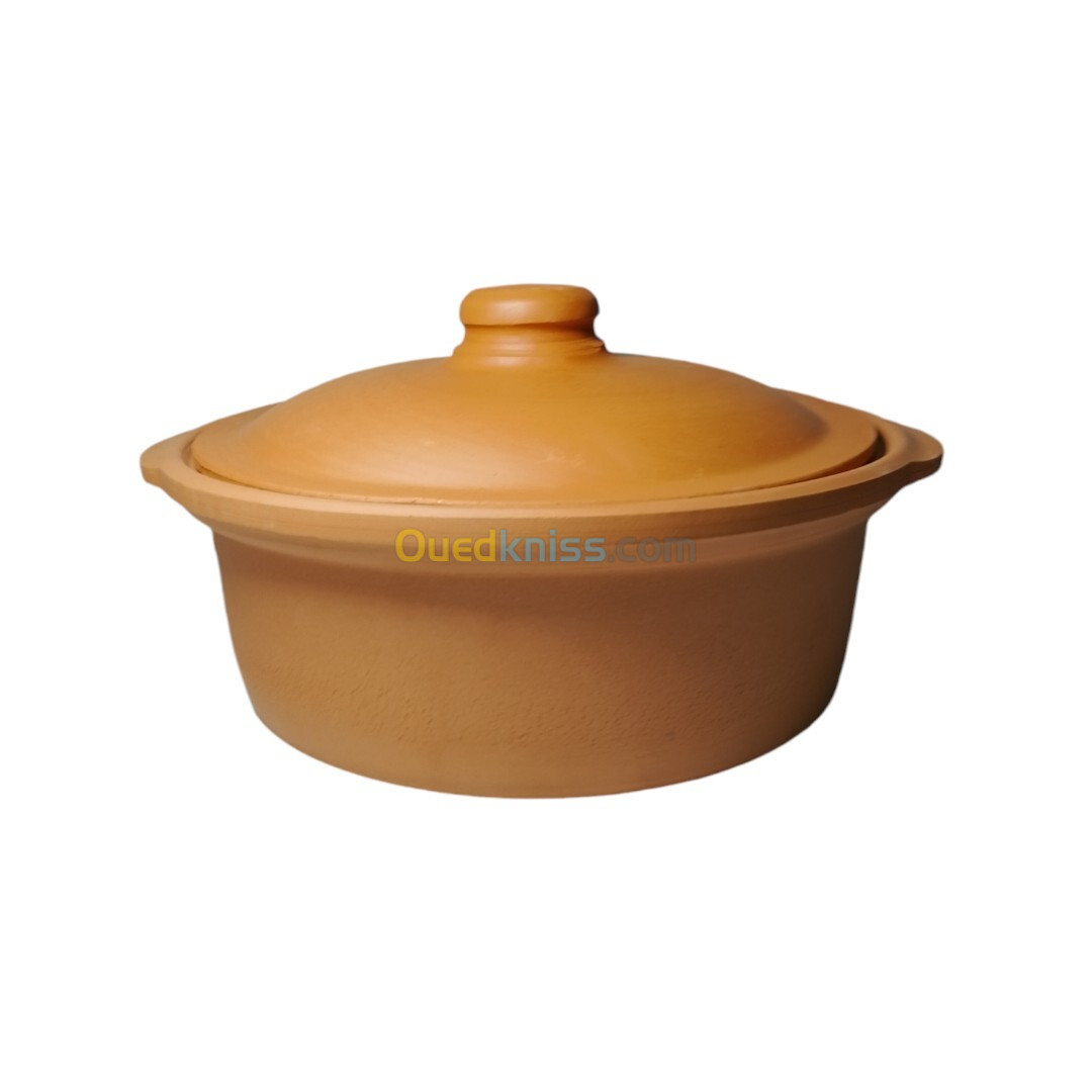 Tajine fabriqué en argile idéale pour préparer  les plats traditionnel algérienne 24.3 x 9 cm  