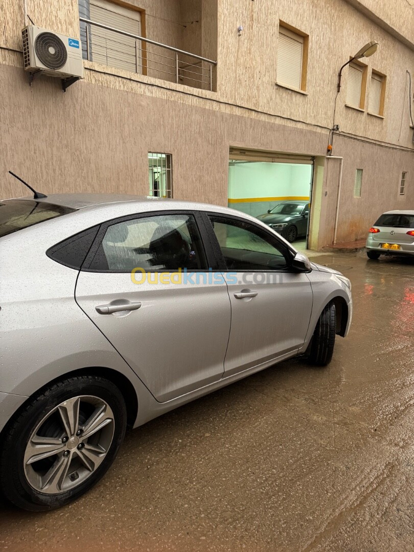 Hyundai Accent RB  4 portes 2019 1.6 d