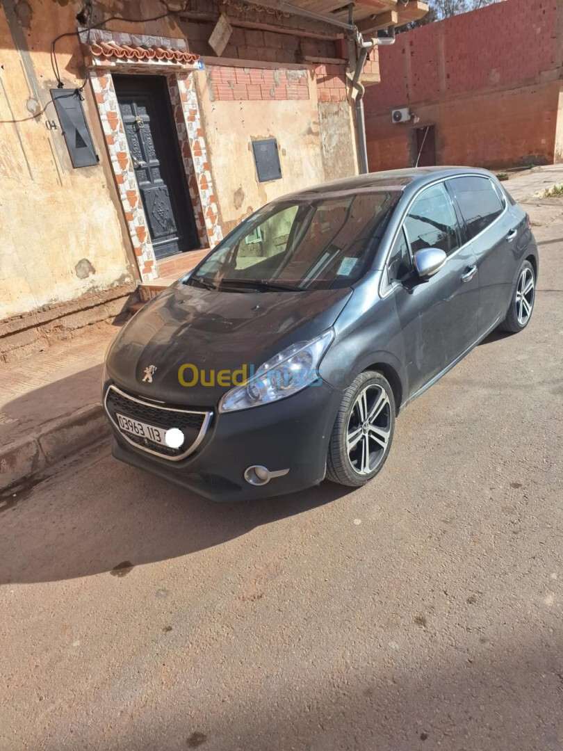 Peugeot 208 2013 Allure