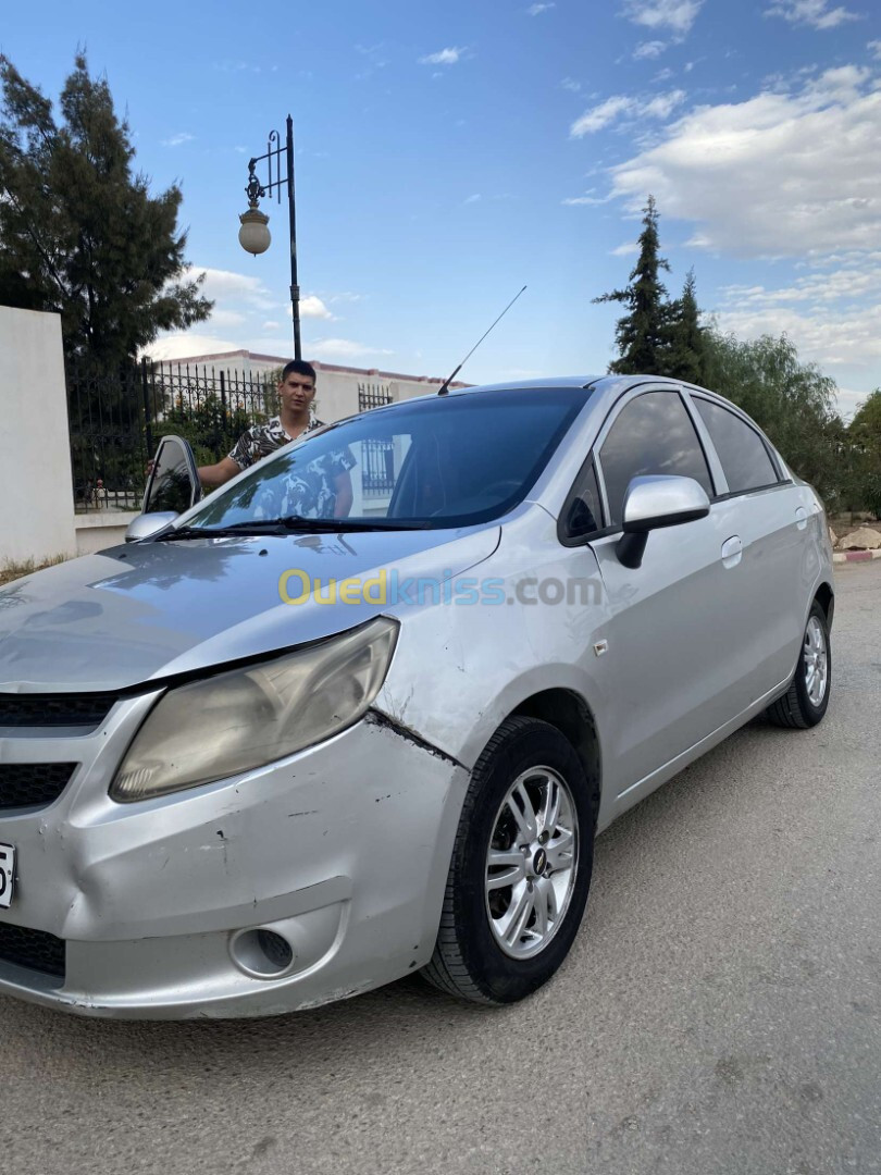 Chevrolet Sail 5 portes 2012 