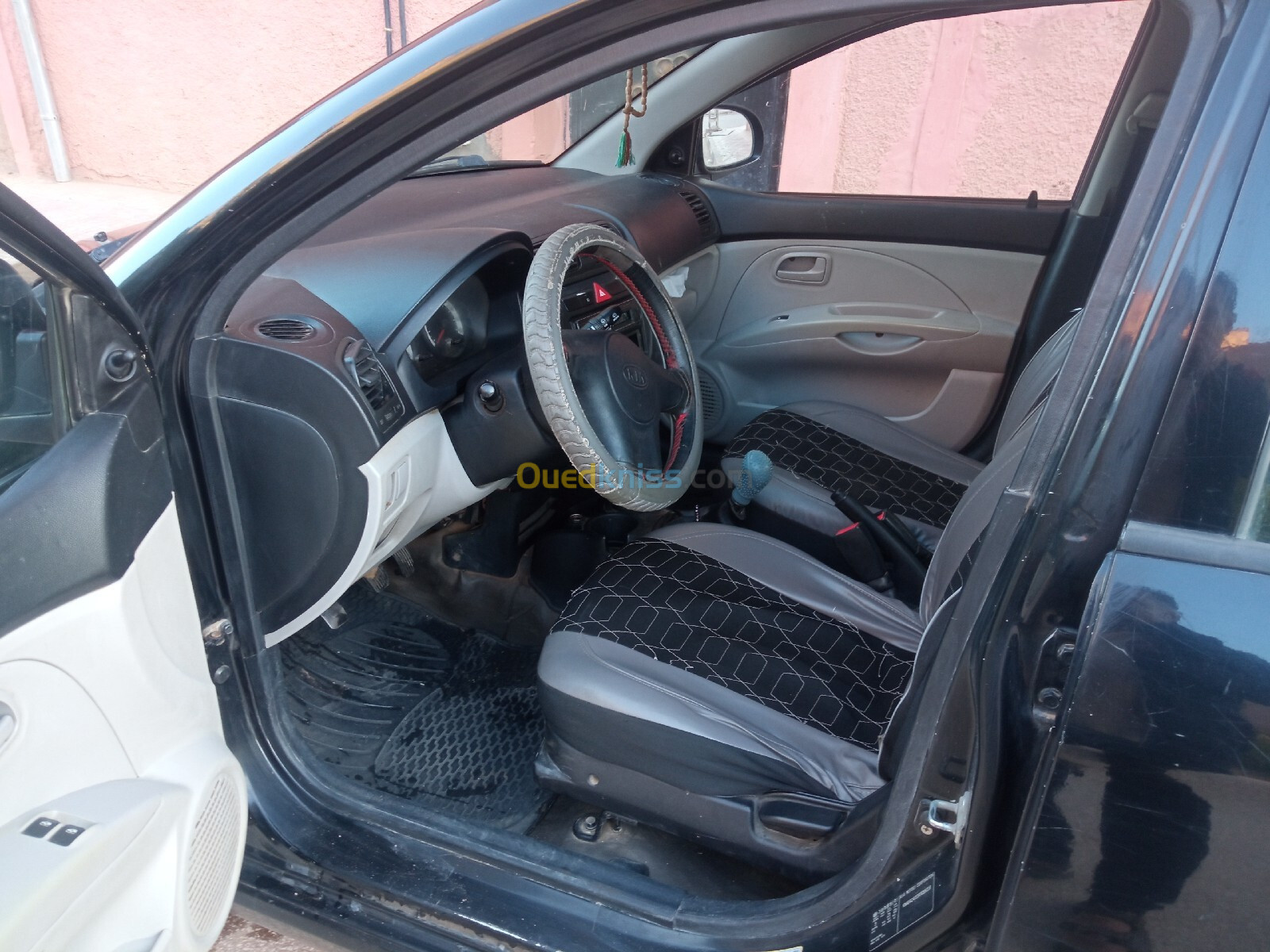 Kia Picanto 2008 لاتوت