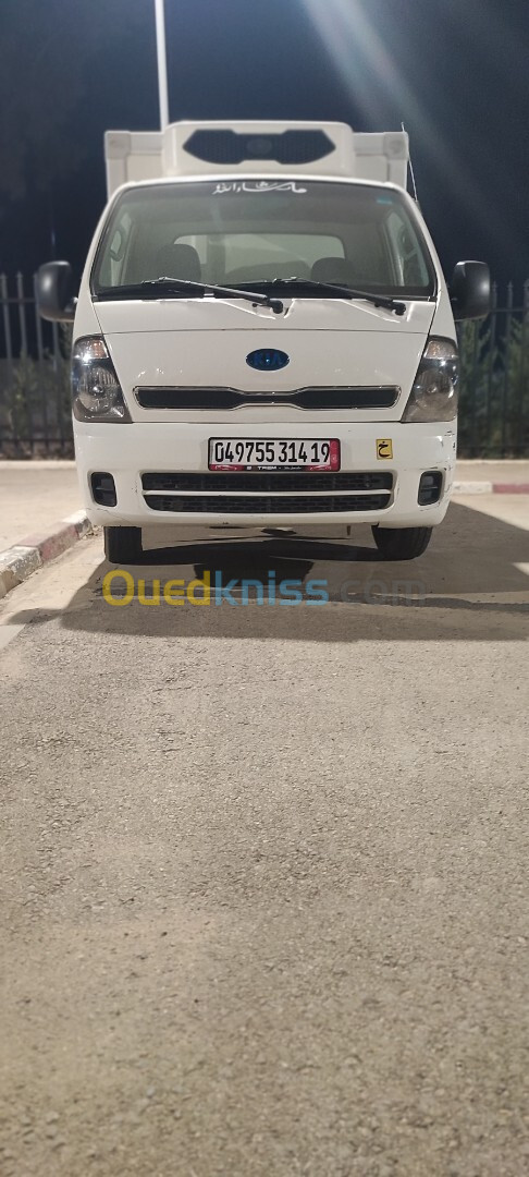 Kia Kia 2700 2014