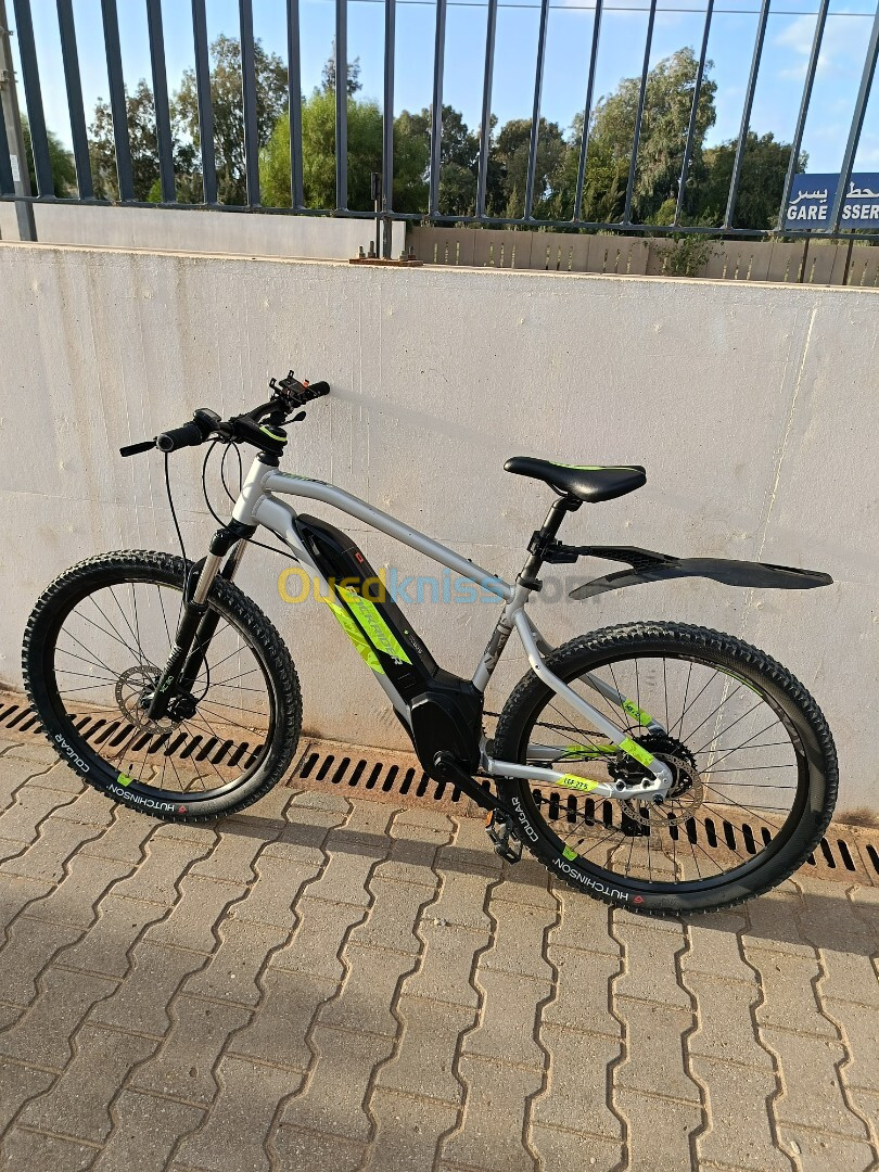 Vélo Électrique Rockrider ST520.