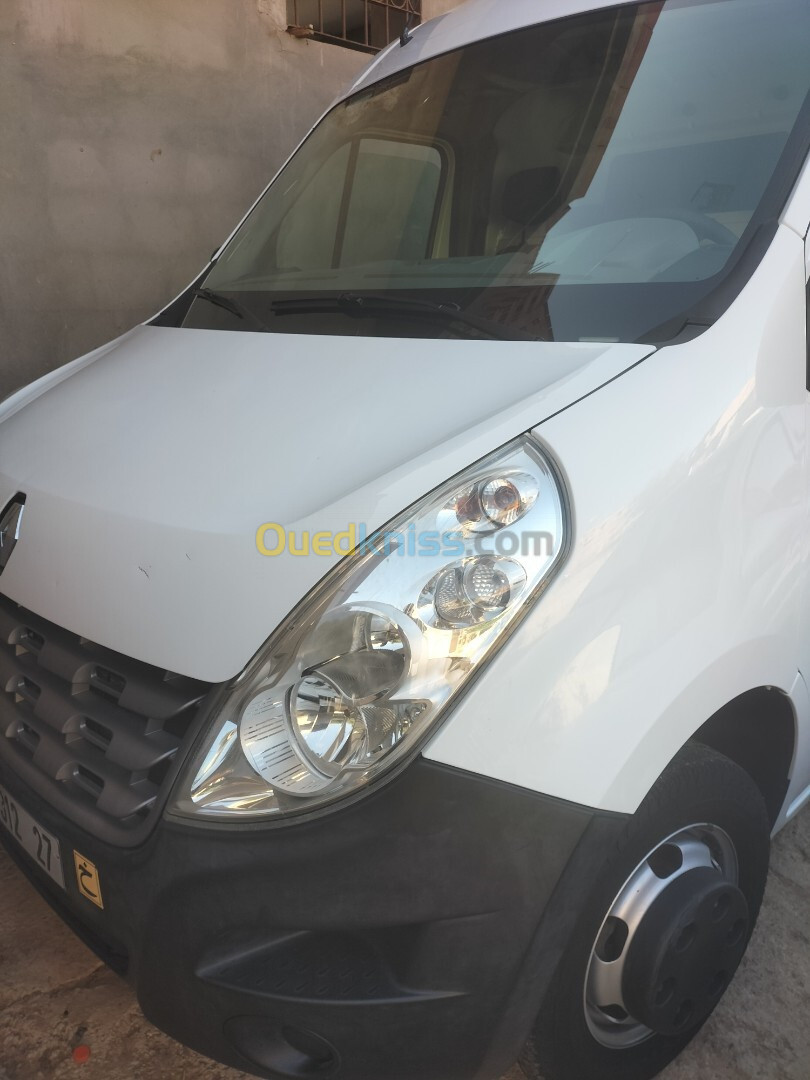 Renault Master 2012